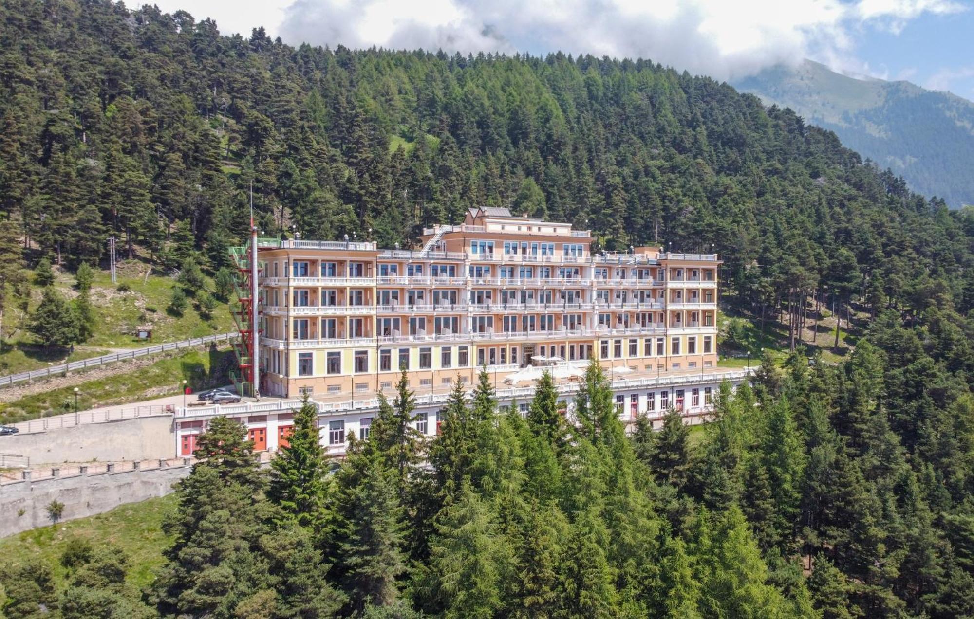 Pracatinat Hotel & Restaurant Fenestrelle Exterior photo